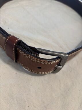 Source Unknown Brown Leather Men's Belt with Contrast Stitching
